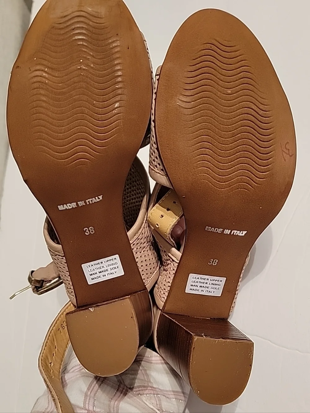 Avellini Women’s Italy Leather Open Toe 3 1/2 Block Heel Sandals Tan Sz7.5/8 EUC